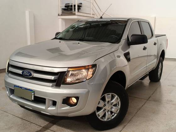 FORD RANGER 2.2 XLS 4X4 CD 16V DIESEL 4P MANUAL FORD RANGER 2.2 XLS 4X4 CD 16V DIESEL 4P MANUAL